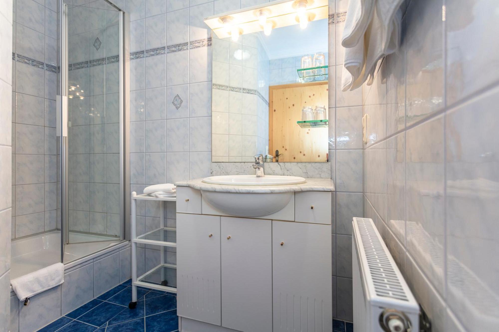 Tischlerwirt Hotel Uttendorf Ngoại thất bức ảnh