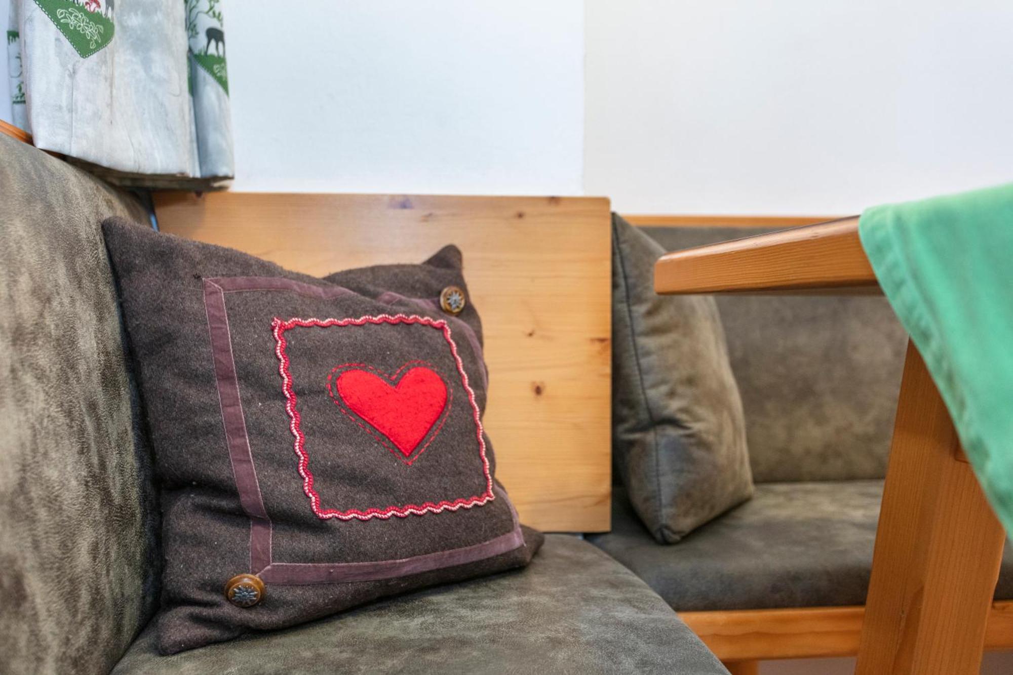 Tischlerwirt Hotel Uttendorf Ngoại thất bức ảnh