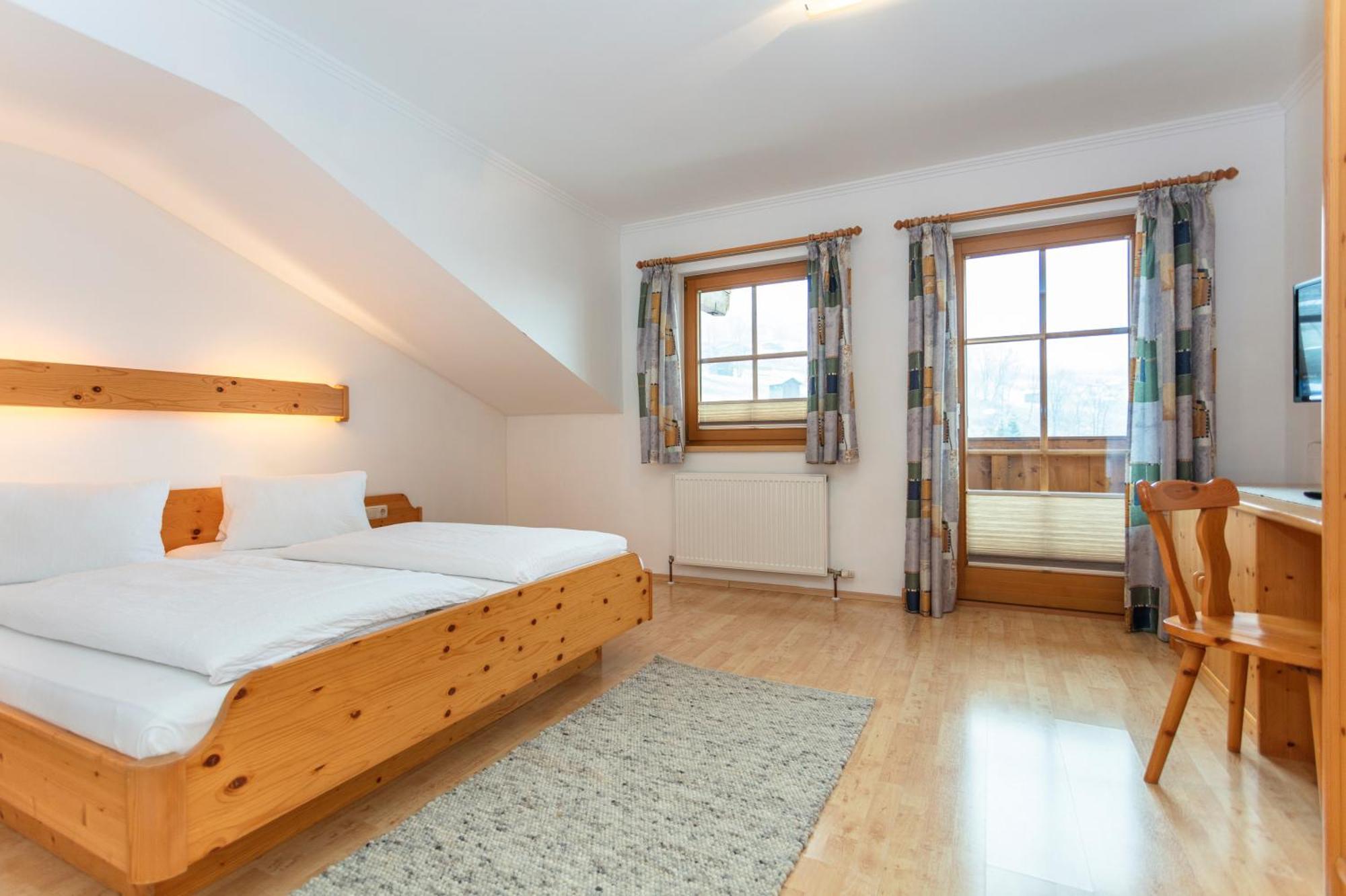 Tischlerwirt Hotel Uttendorf Ngoại thất bức ảnh