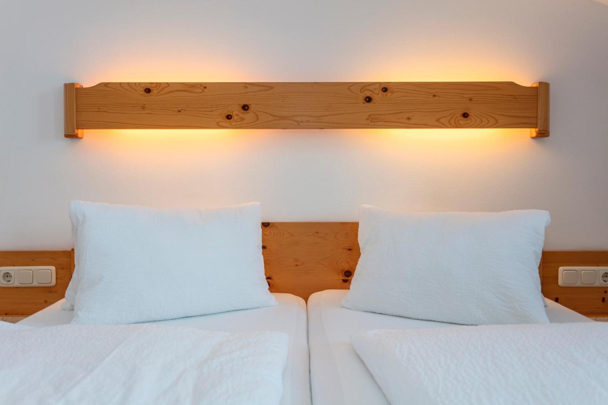 Tischlerwirt Hotel Uttendorf Ngoại thất bức ảnh