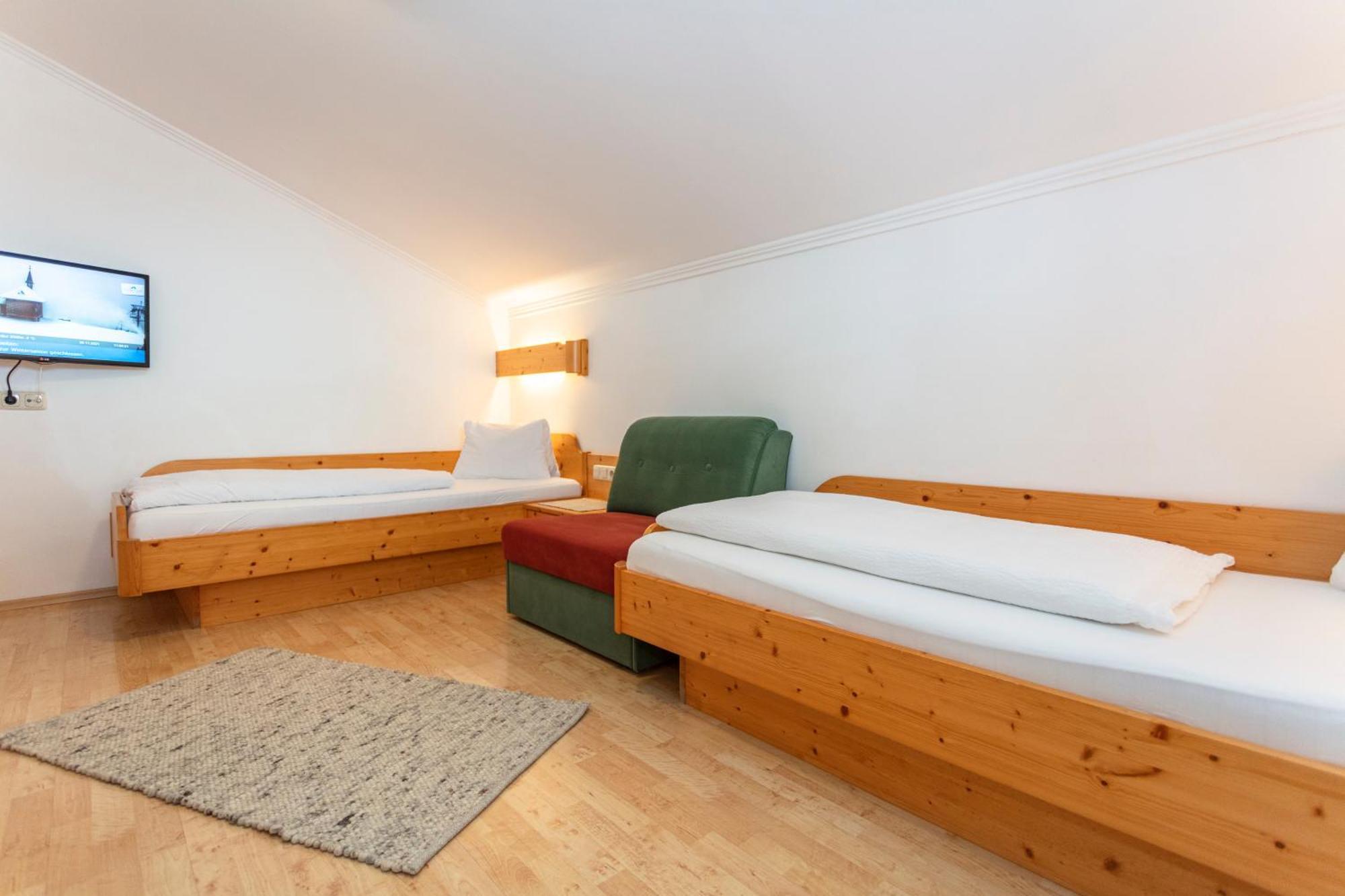Tischlerwirt Hotel Uttendorf Ngoại thất bức ảnh