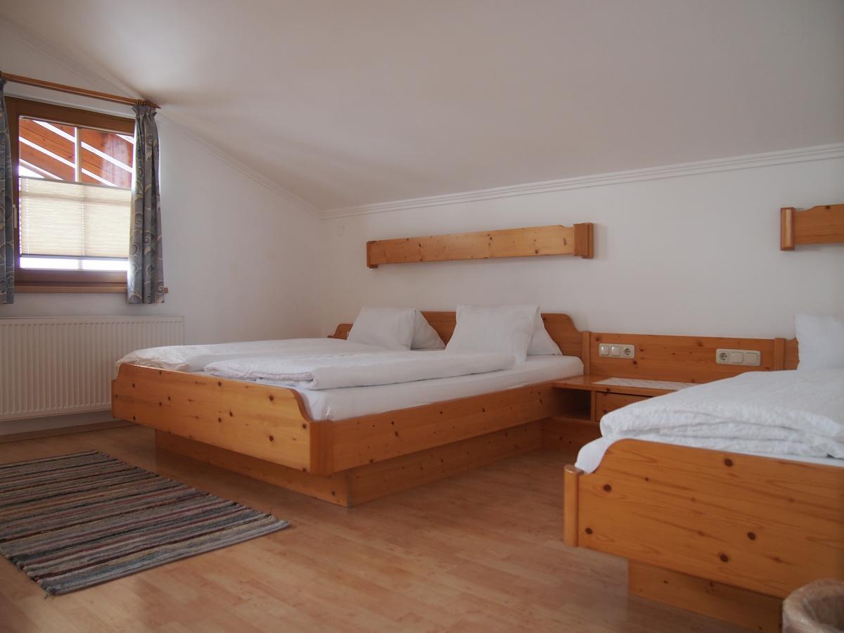 Tischlerwirt Hotel Uttendorf Ngoại thất bức ảnh